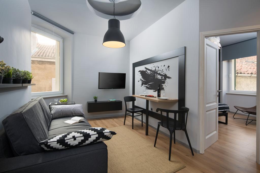 Studio Apartments River 리예카 외부 사진